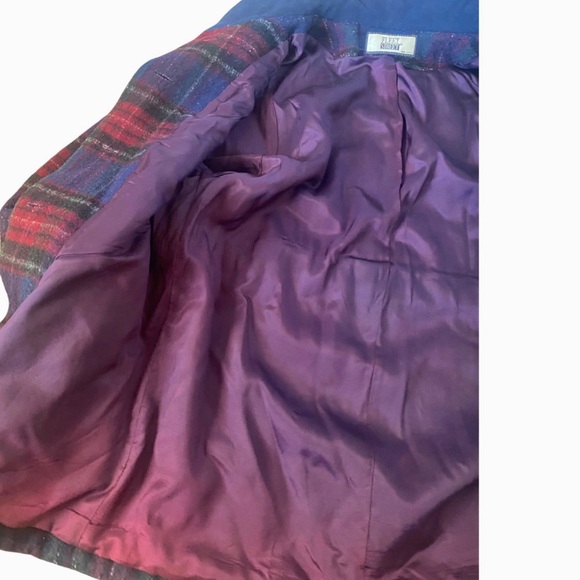 Fleet Street | Women’s Burgundy, Red, and Blue Plaid Wool Coat Size XL - Picture 10 of 15